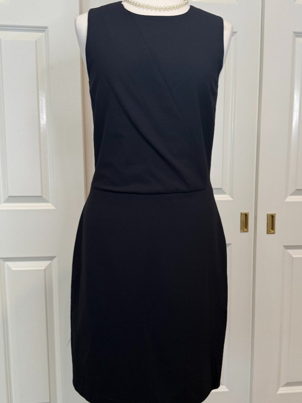Theory Darbia Black Dress Size 8 NWT